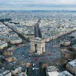 Arc de Triomphe, arial shot. Rodrigo Kugnharski / Unsplash